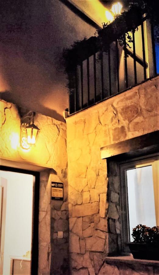Villa La Casa De Fuentetoba Esterno foto