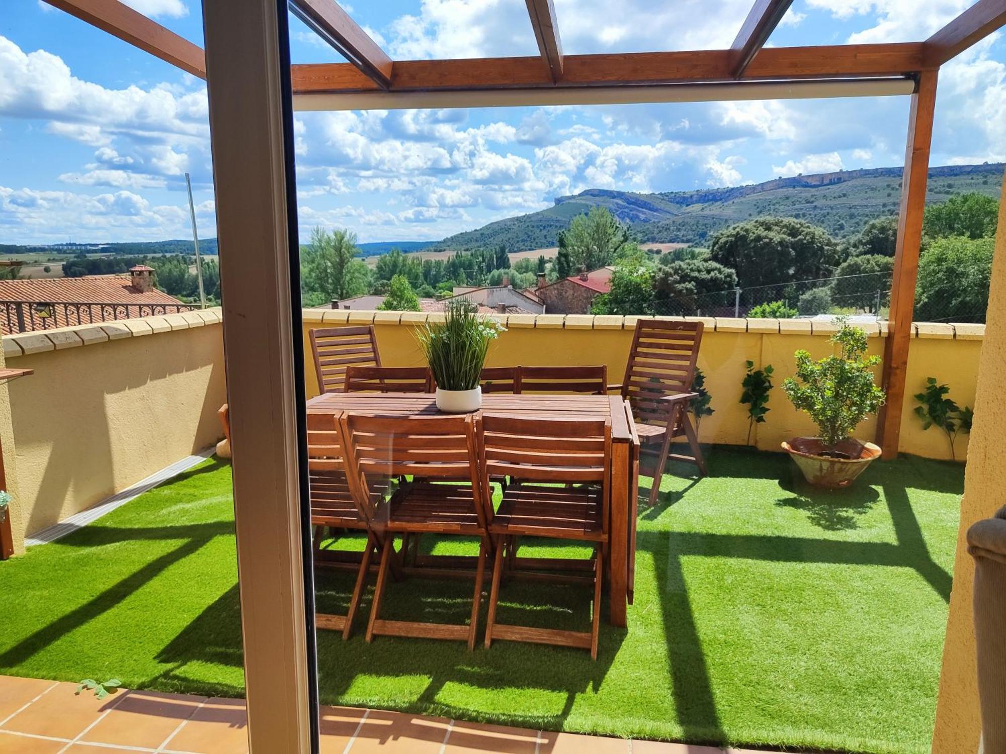 Villa La Casa De Fuentetoba Esterno foto